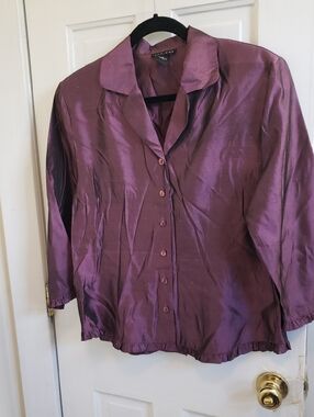 NWOT Silkland Irredescent Purple 100% Silk Blouse